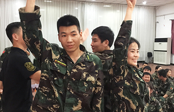 運(yùn)籌帷幄方可決勝千里，分秒必爭(zhēng)方可跑贏人生！